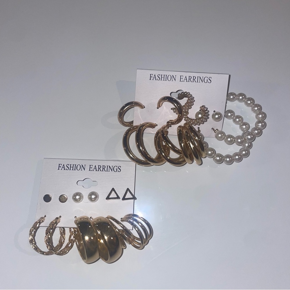 2 Pack New Never Worn Gold and Peal 12 Piece Earring Set